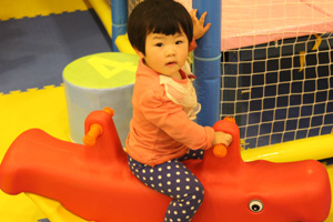 成都红黄蓝早教淘气堡